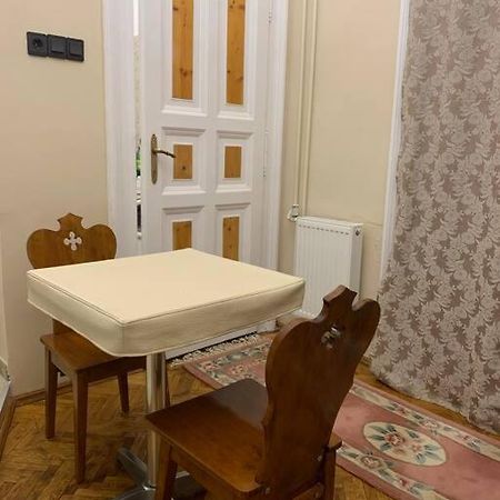 Central Location For One Person Budapest Esterno foto