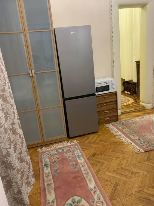 Central Location For One Person Budapest Esterno foto